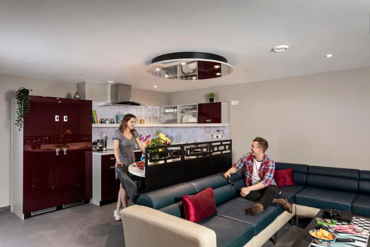 For Students Only Walnut Gardens In Exeter Apartment